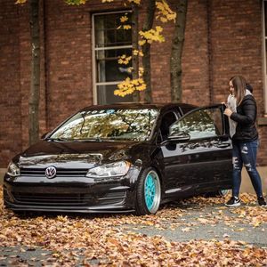 Meet your Posher, Kassandra